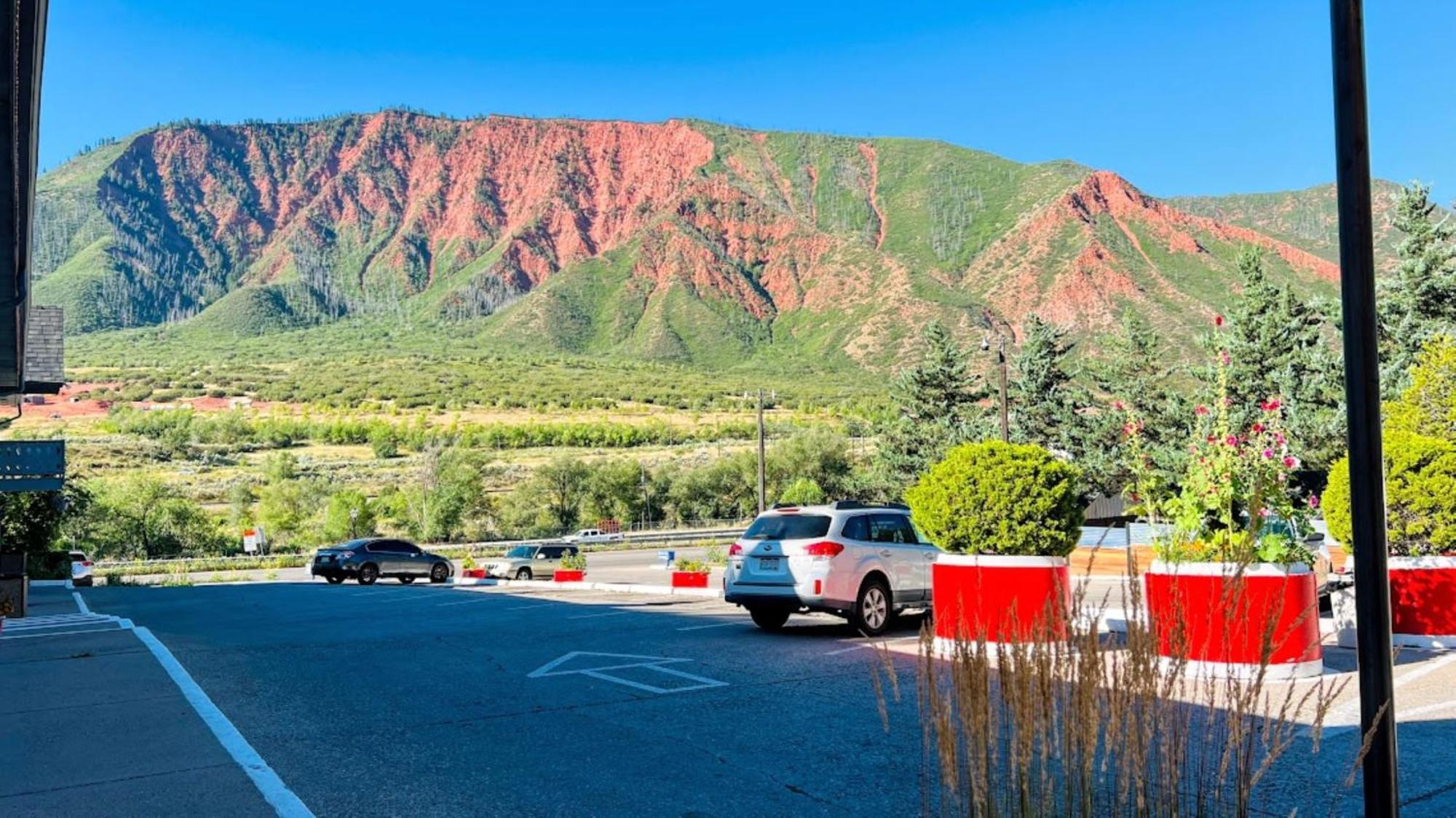 Adventure Inn - Glenwood Springs Exterior photo