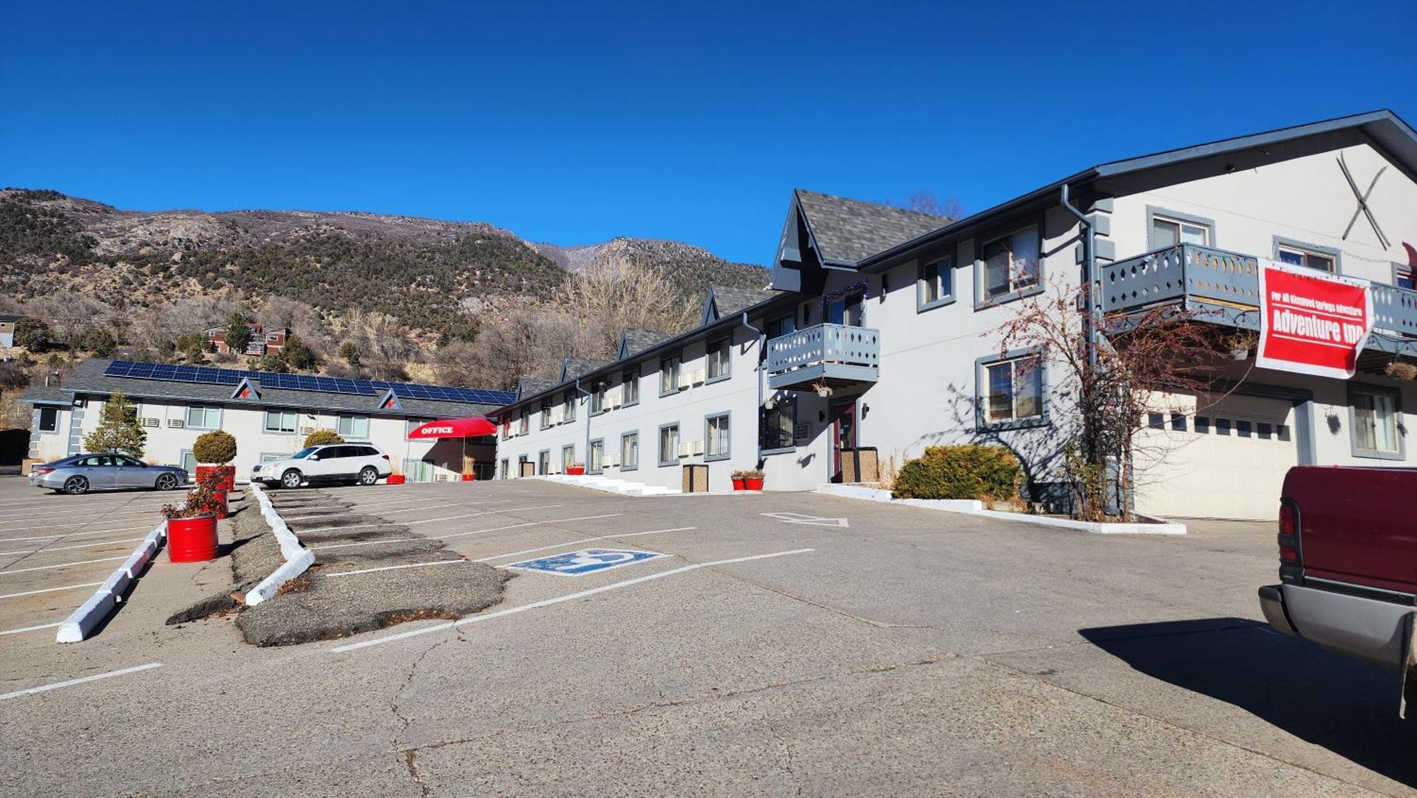 Adventure Inn - Glenwood Springs Exterior photo