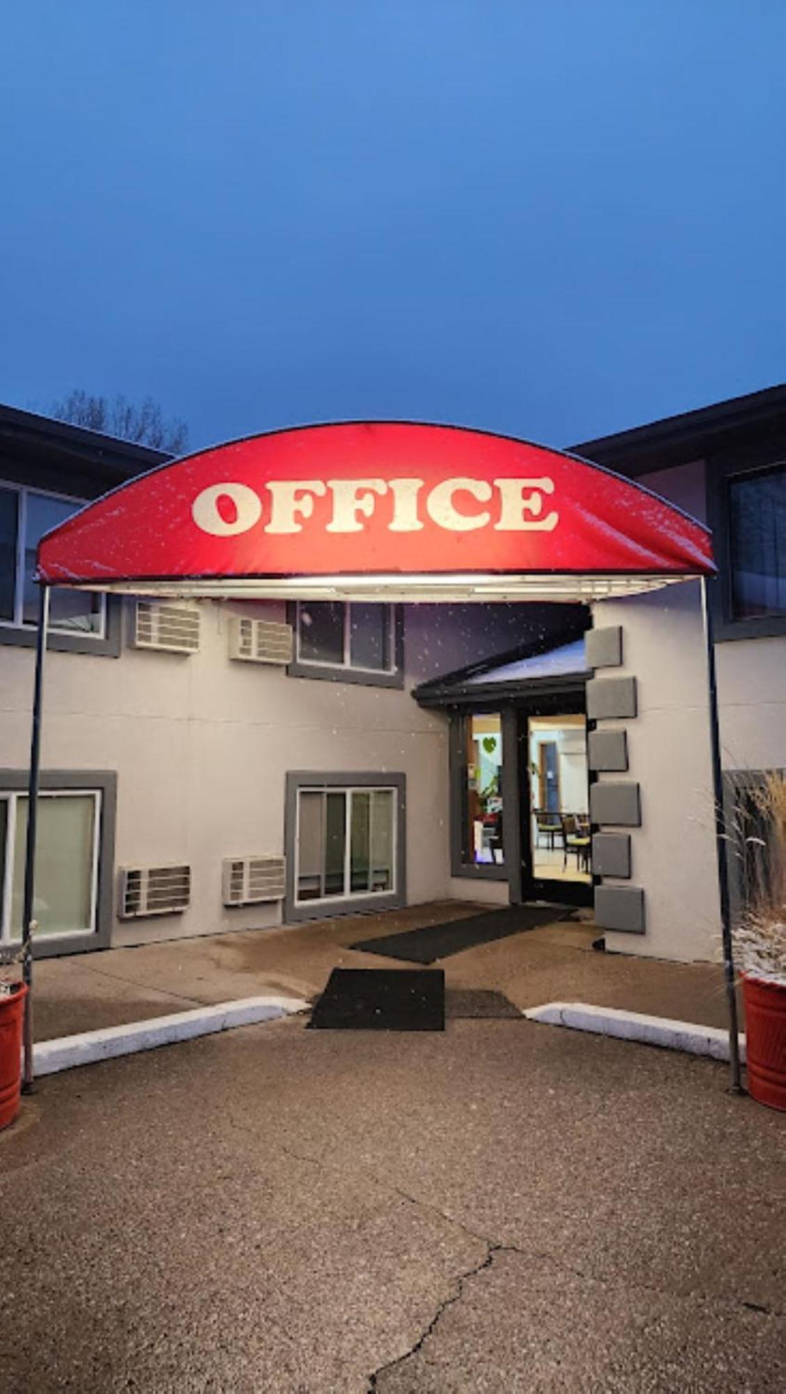 Adventure Inn - Glenwood Springs Exterior photo