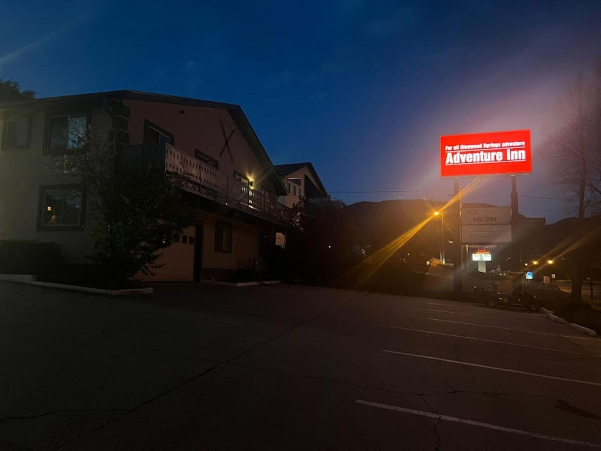 Adventure Inn - Glenwood Springs Exterior photo